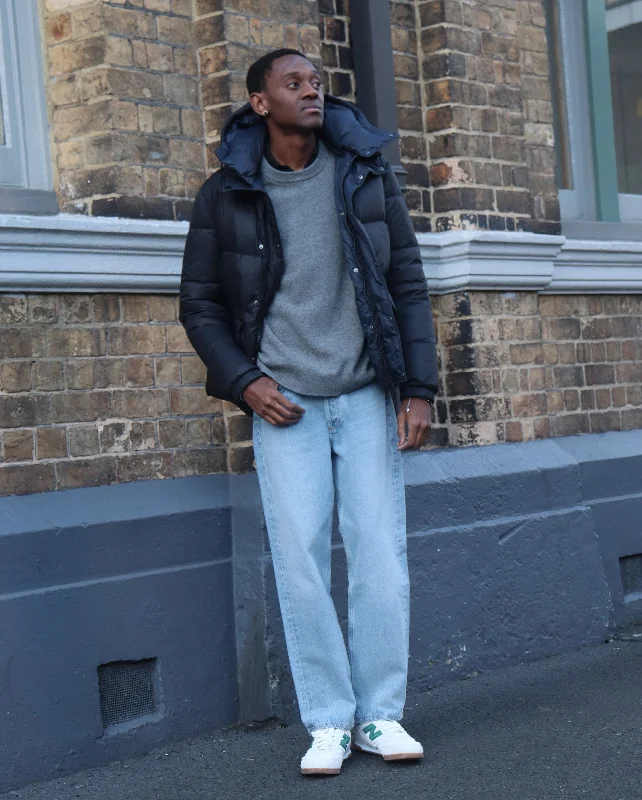 Massive markdowns on clothing items you love – Hurry before they’re gone!  A LINE DOWN TECHNICAL LONG JACKET 70CM / OCEAN BLACK