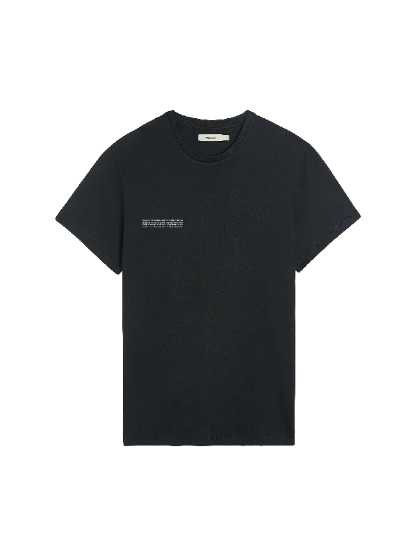 Flash sale on trendy clothing – Limited time offers available online.  Mens 365 Midweight T-shirt—Black