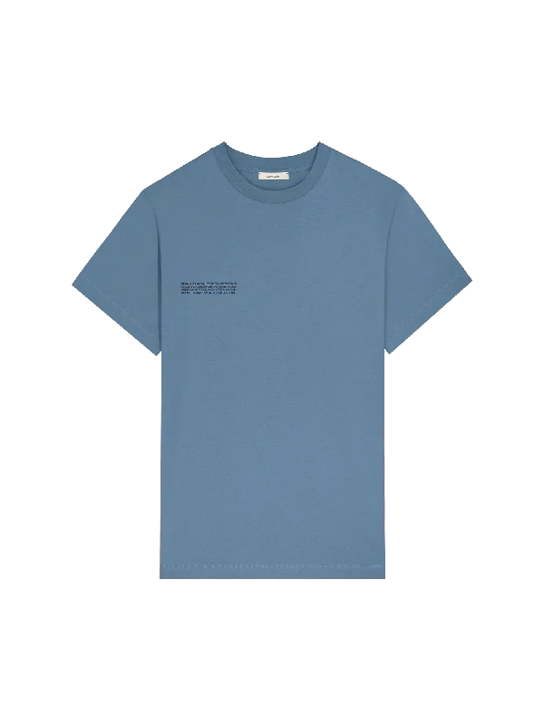 Look your best with exclusive savings on men’s fashion.  Mens 365 Midweight T-shirt—indigo blue