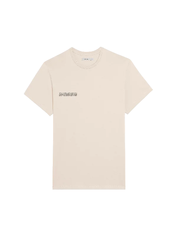 Exclusive online offer: Save 30% on all men's clothing.  Mens 365 Midweight T-shirt—sand