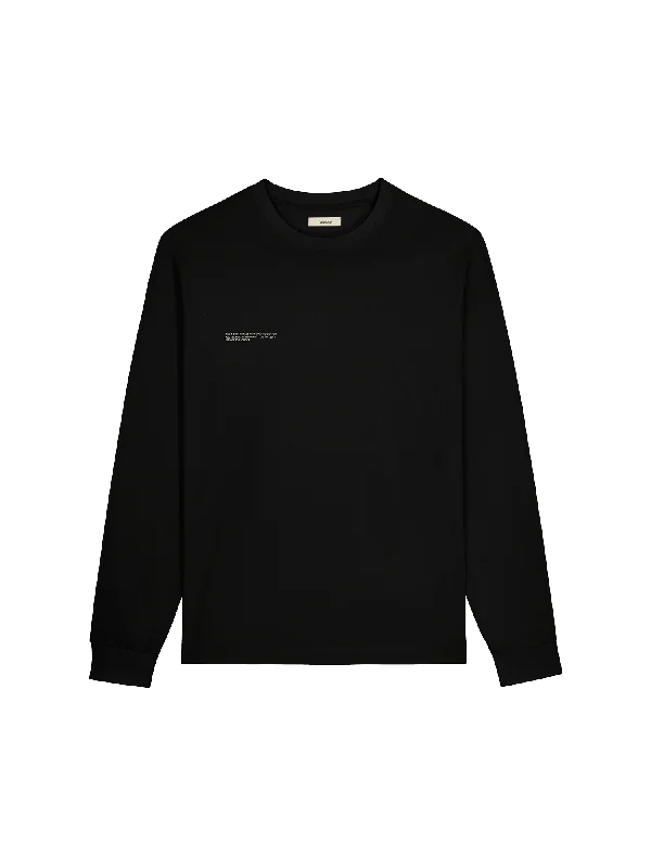 Save on men’s formal wear – perfect for your next event!  Mens 365 Midweight Long Sleeve T-shirt—black