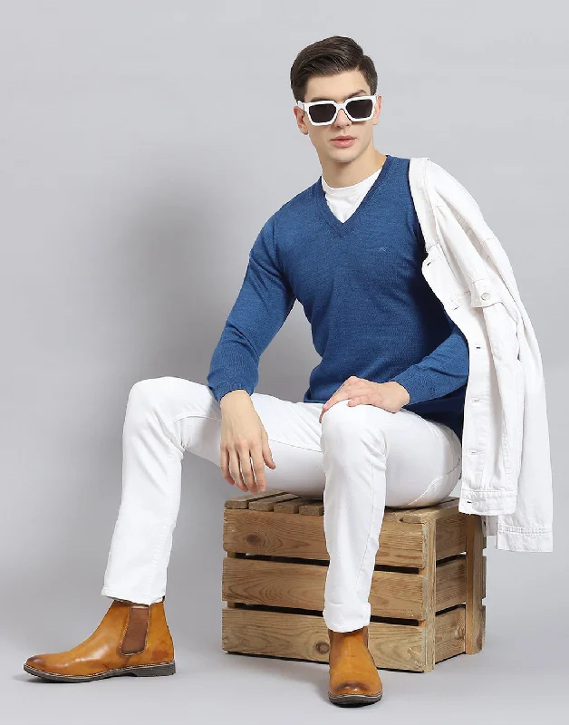 Find your perfect fit at the best prices – Clothing deals now on sale. Men Blue Solid V Neck Full Sleeve Sweater Find your perfect fit at the best prices – Clothing deals now on sale. Men Blue Solid V Neck Full Sleeve Sweater