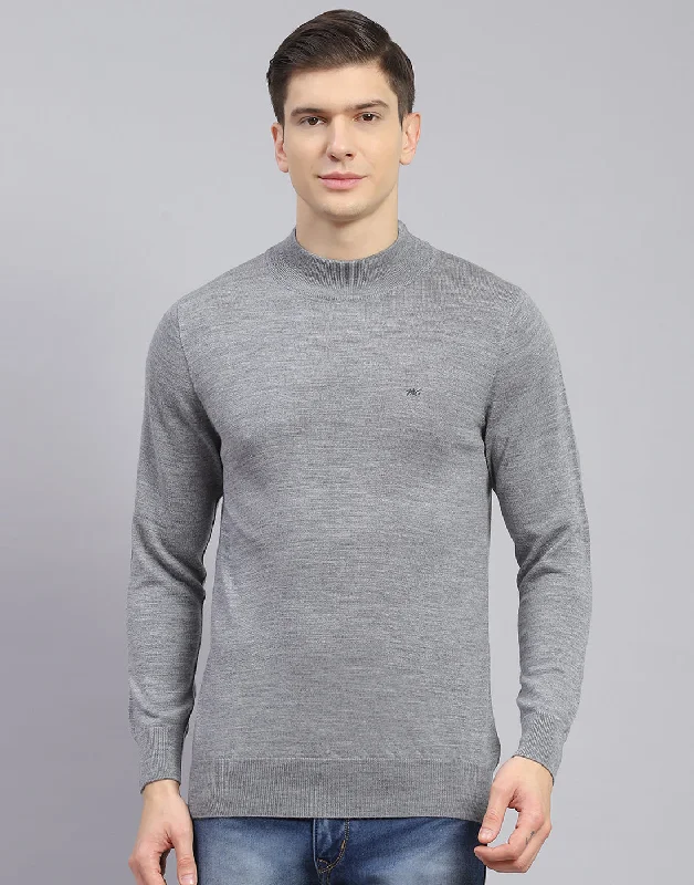 Get fresh fashion for less – Shop trendy clothing at discounted prices. Men Grey Solid T Neck Full Sleeve Sweater Get fresh fashion for less – Shop trendy clothing at discounted prices. Men Grey Solid T Neck Full Sleeve Sweater