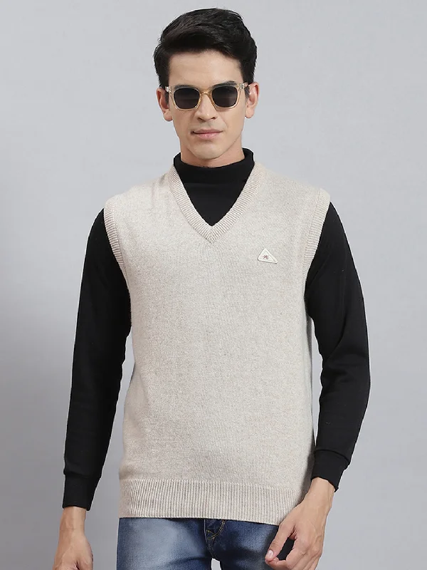 Save up to 70% clothing – Shop now for the best deals. Men Grey Solid V Neck Sleeveless Sweaters/Pullovers Save up to 70% clothing – Shop now for the best deals. Men Grey Solid V Neck Sleeveless Sweaters/Pullovers