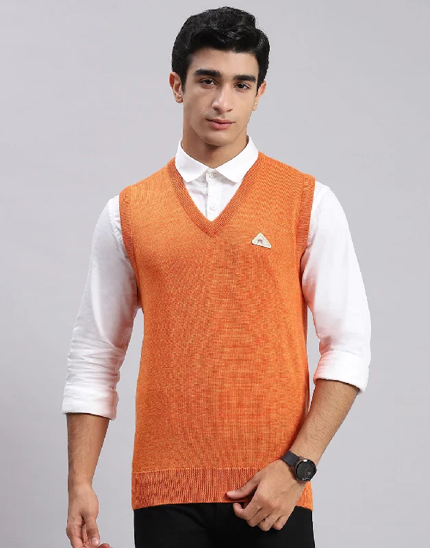 Grab your favorites before they’re gone – men’s clothing at great prices. Men Orange Solid V Neck Sleeveless Sweaters/Pullovers Grab your favorites before they’re gone – men’s clothing at great prices. Men Orange Solid V Neck Sleeveless Sweaters/Pullovers