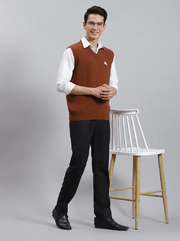 Shop affordable clothing for men – Up to 60% off! Men Rust Solid V Neck Sleeveless Sweaters/Pullovers Shop affordable clothing for men – Up to 60% off! Men Rust Solid V Neck Sleeveless Sweaters/Pullovers