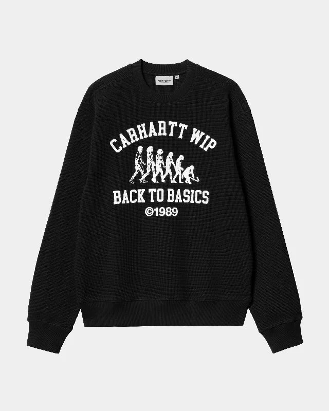 Get stylish outfits for every occasion – Shop now and save!  Main Basics Sweatshirt | Black / White