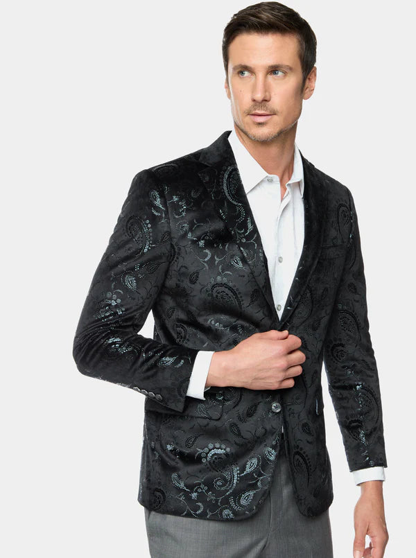 Don’t miss out – huge discounts on men’s trendy styles.  ABNEY WOVEN BLAZER