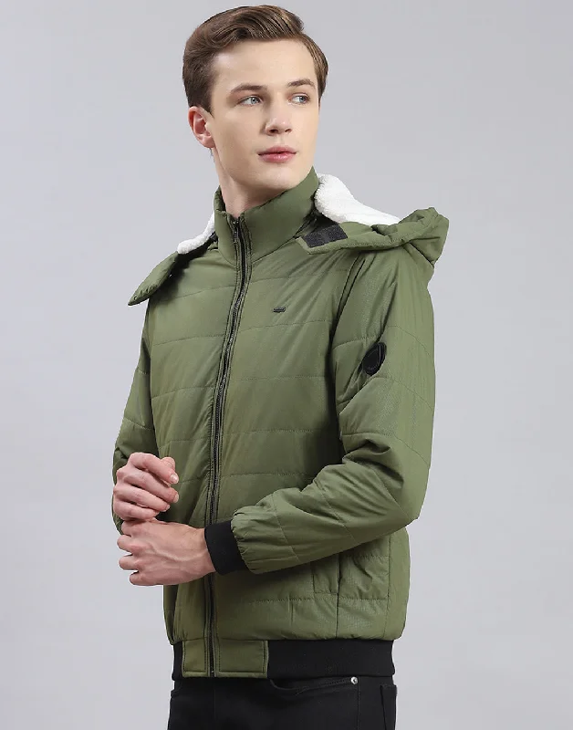 Shop the hottest fashion trends for less – deals you can’t miss. Men Olive Solid Hooded Full Sleeve Jacket Shop the hottest fashion trends for less – deals you can’t miss. Men Olive Solid Hooded Full Sleeve Jacket