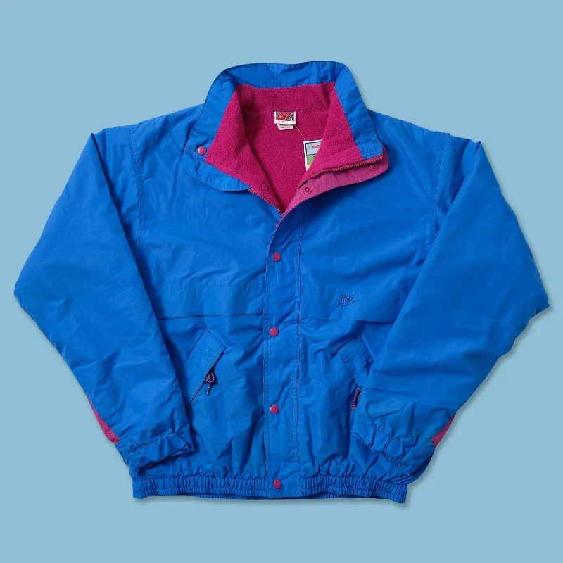 Get ready for your next season with amazing savings on all clothing.  Vintage Nike Padded Jacket Small