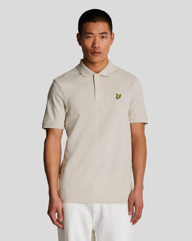 Time to shop! Men’s clothing deals you can’t resist.  Plain Polo Shirt