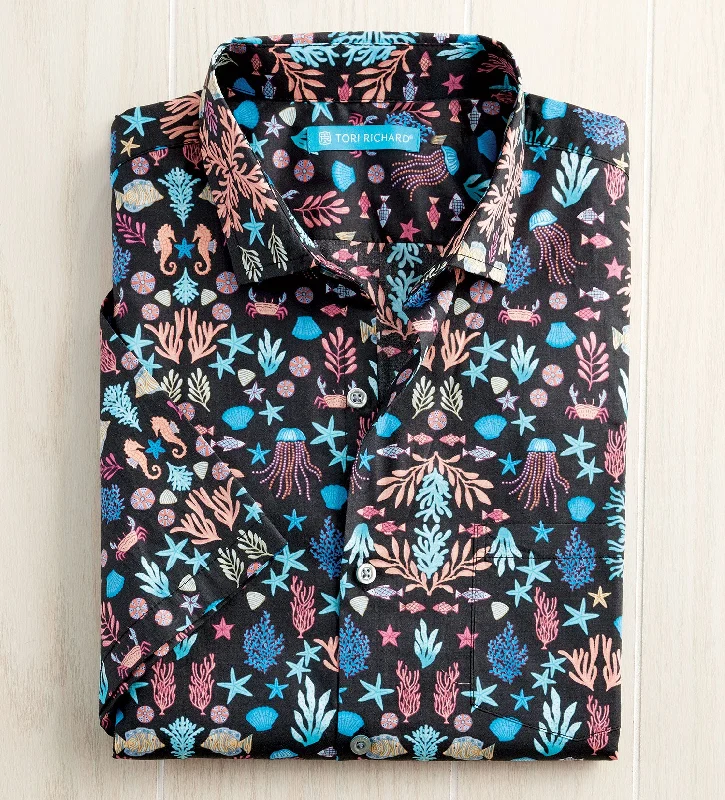 Flash deals on men’s  clothing – Grab yours today!  Tori Richard Short Sleeve Morris's Sea Shirt