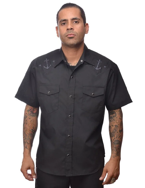 Find your perfect fit at the best prices – Clothing deals now on sale.  Anchored Western