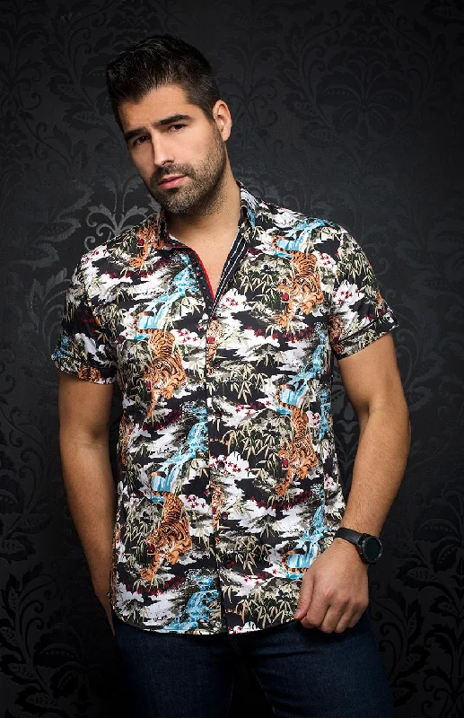 End-of-season sale – men’s clothing essentials up to 60% off! AU NOIR | Short Sleeve Shirt | Giotto Multi End-of-season sale – men’s clothing essentials up to 60% off! AU NOIR | Short Sleeve Shirt | Giotto Multi