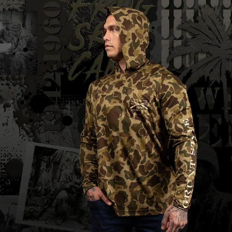 Shop the latest seasonal clothing sale – Big savings on stylish outfits.  Overwatch Hoodie - Frog Skin Forest