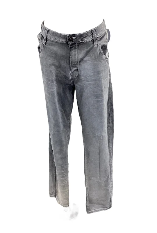 Refresh your wardrobe with the best deals on men's fashion.  Modern Culture Men's Jeans 38x32