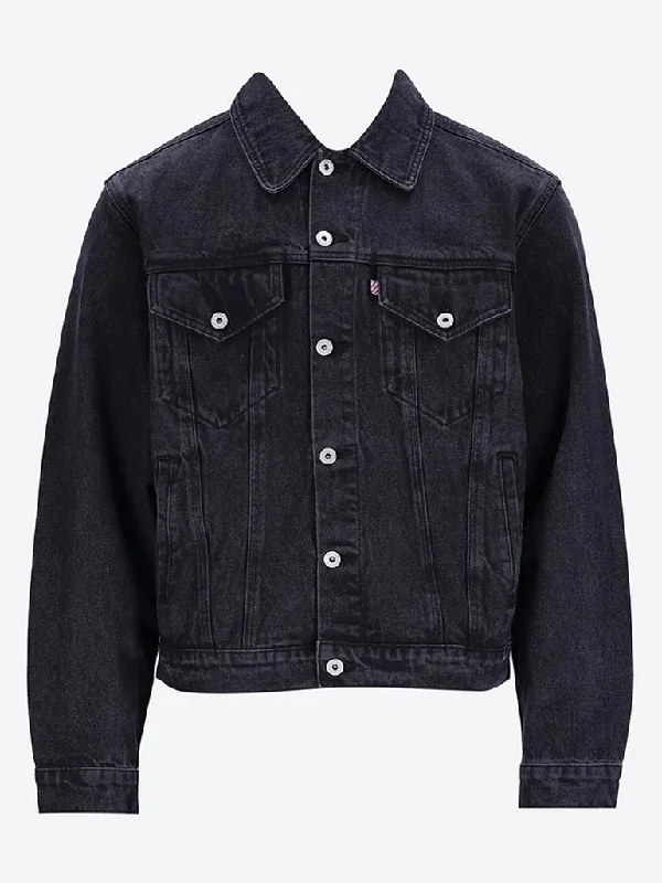 Shop the latest clothing deals – Huge discounts on fashion essentials!  Running dog denim jacket