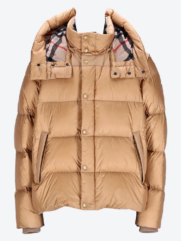 Limited-time sale: Save on all your favorite clothing items.  Leeds down jackets